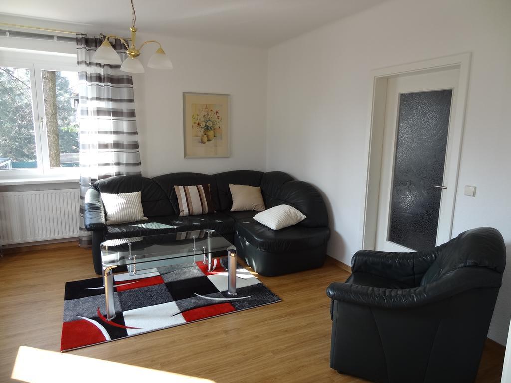 Ferienwohnung Ruth ドレスデン エクステリア 写真